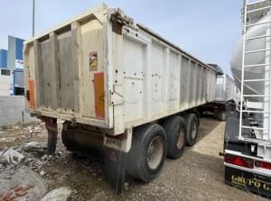 Auction of Tipper Semi-trailer BENALU A-1310