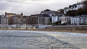 Housing auction in San Sebastian